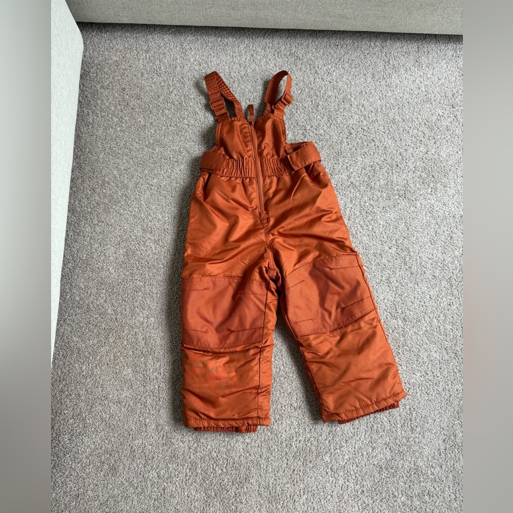 Toddler snow jumpsuit Cat&Jack, size 2T.